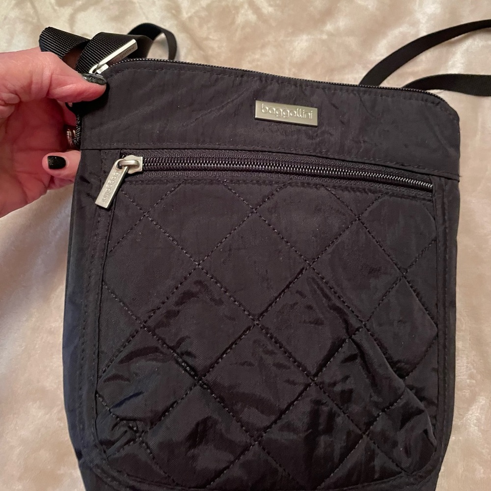 Baggallini crossbody